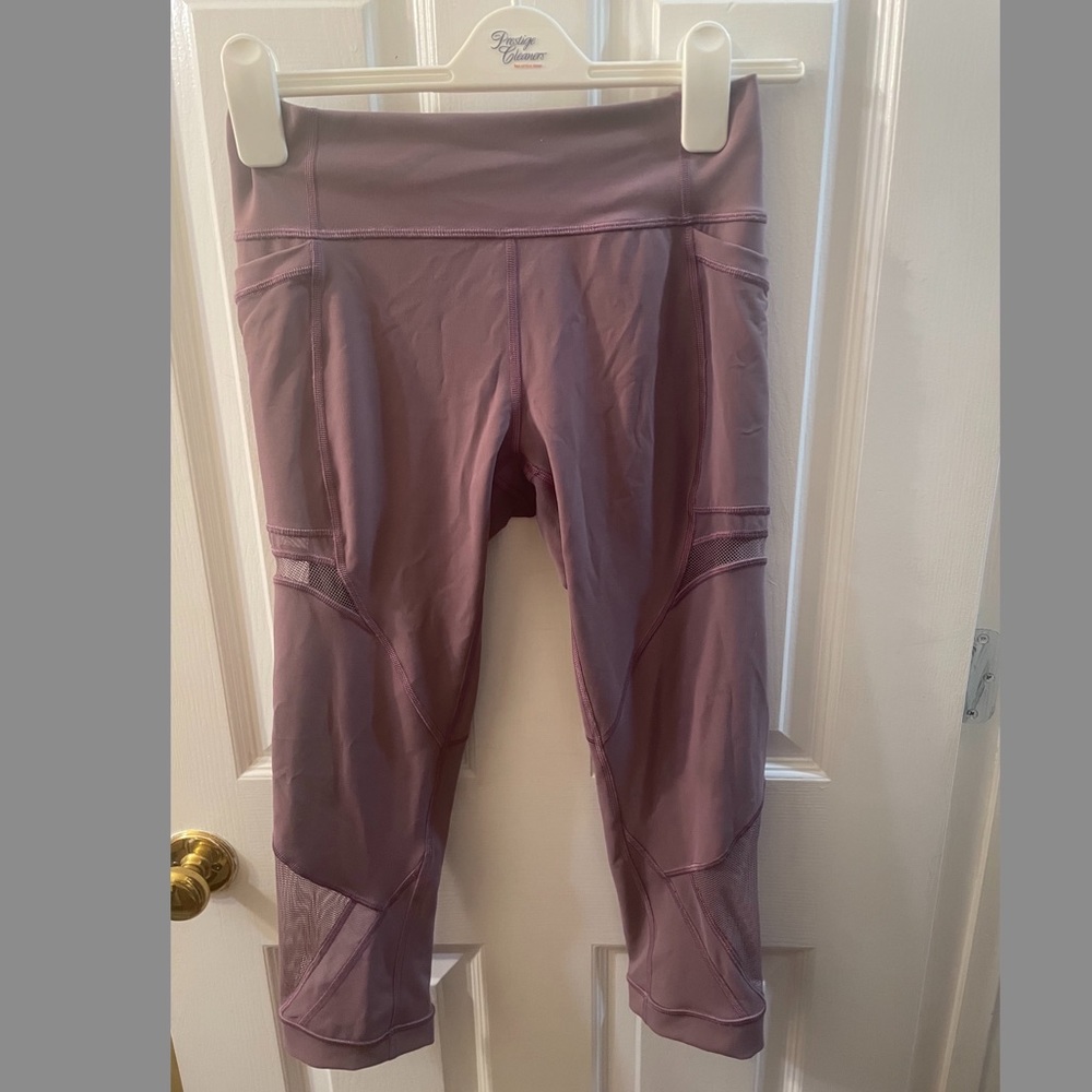 Lululemon Purple Mesh Cropped Leggings